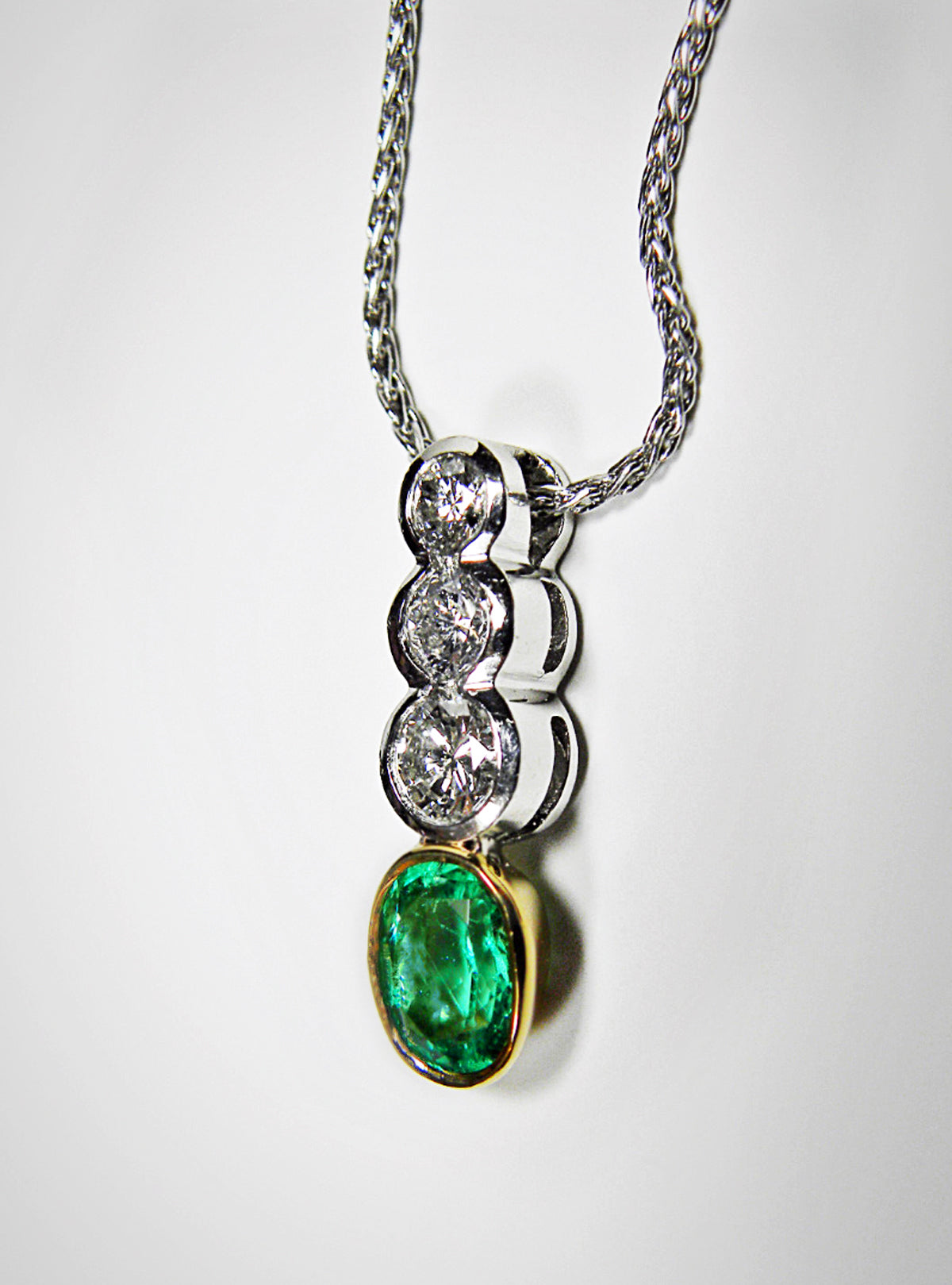 1.50 Estate Natural Diamond and Emerald Pendant Necklace, Platinum and Yellow Gold 18K 