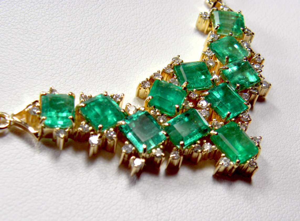 14.25ct Cluster AAA+ Colombian Natural Emerald Diamond Pendant Necklace 18k Gold